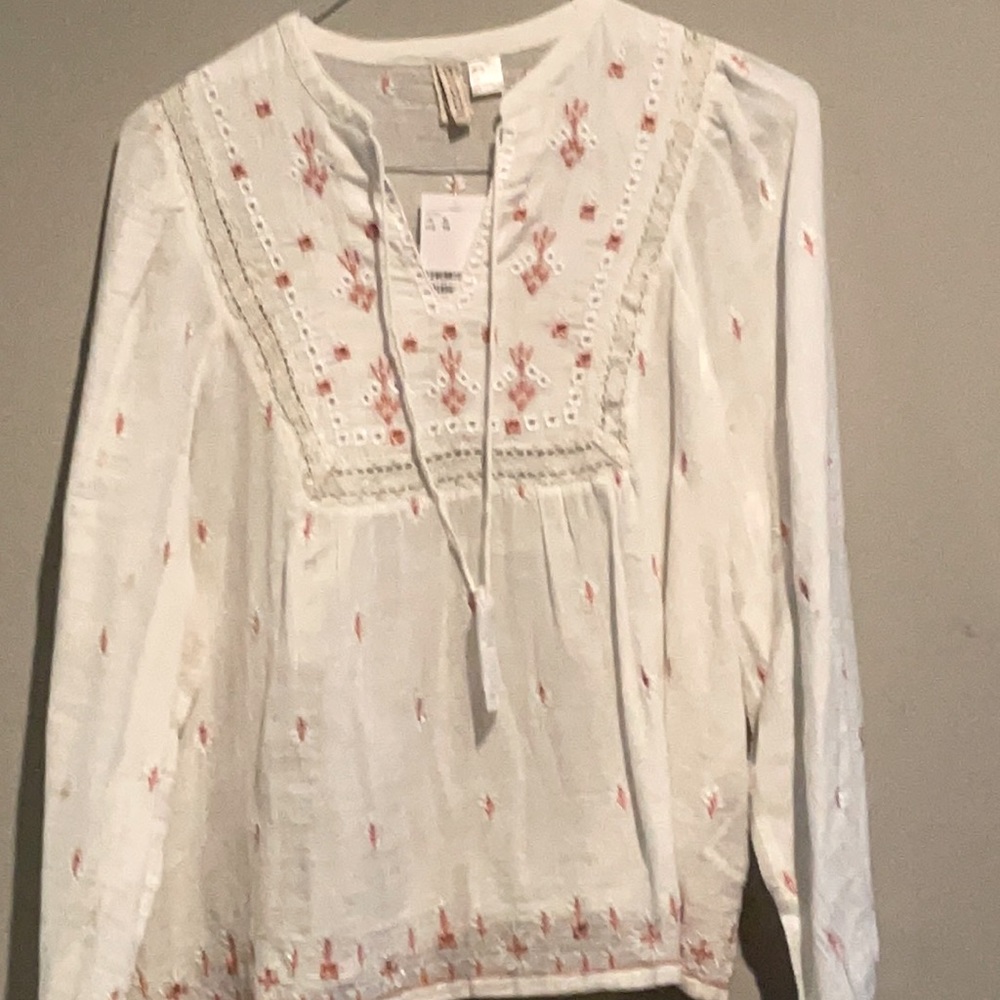Brand New H&M White Floral Blouse (XL)